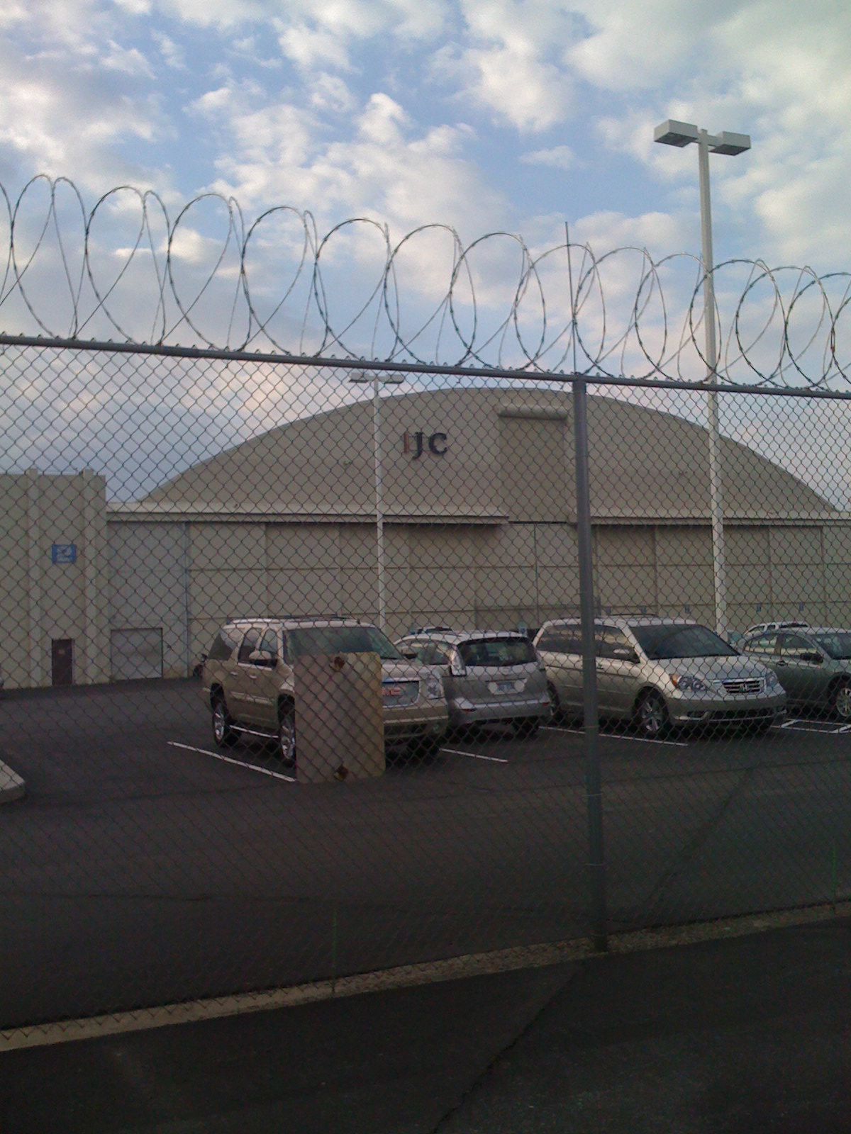 The IJC Hangar at KIND